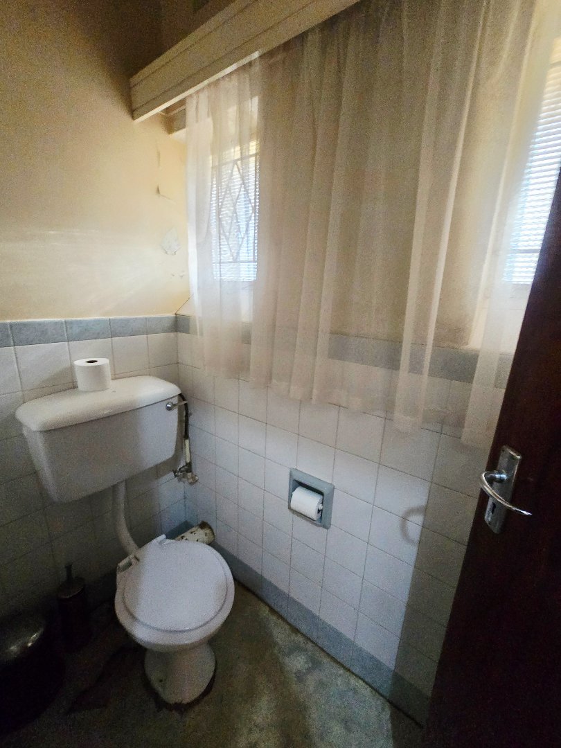 4 Bedroom Property for Sale in Wilkoppies North West